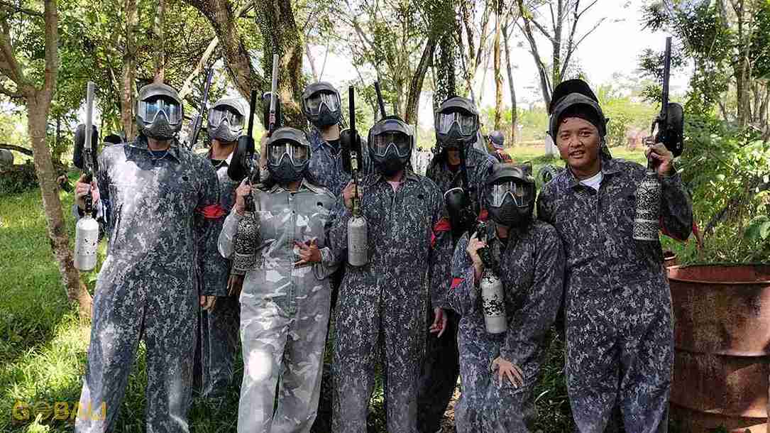 Aktivitas outbound dan paintball terfavorit Bali