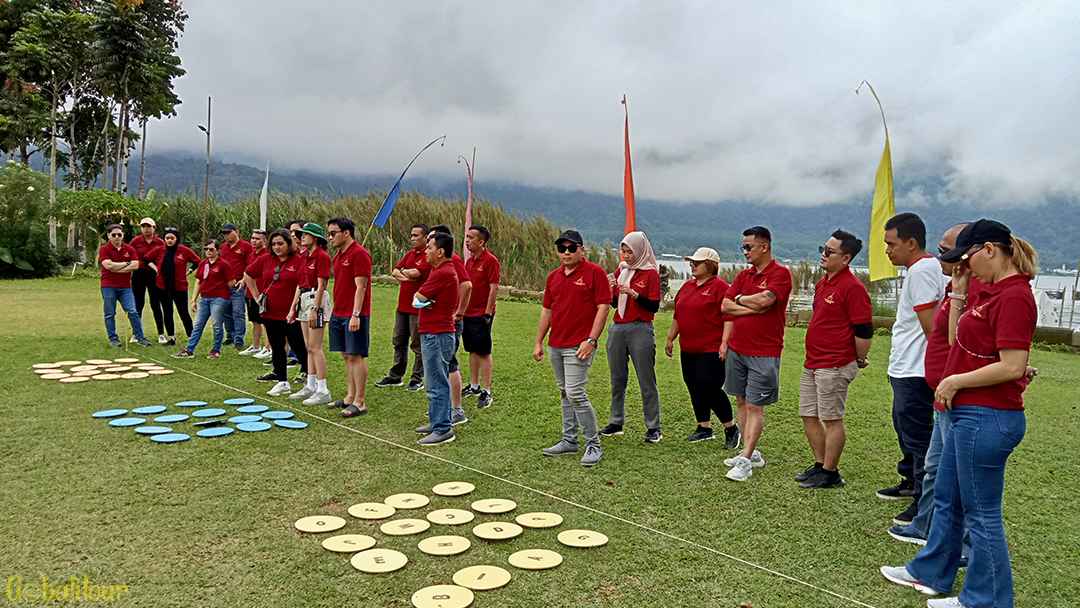 outbounddibali - Games di tepi danau bedugul