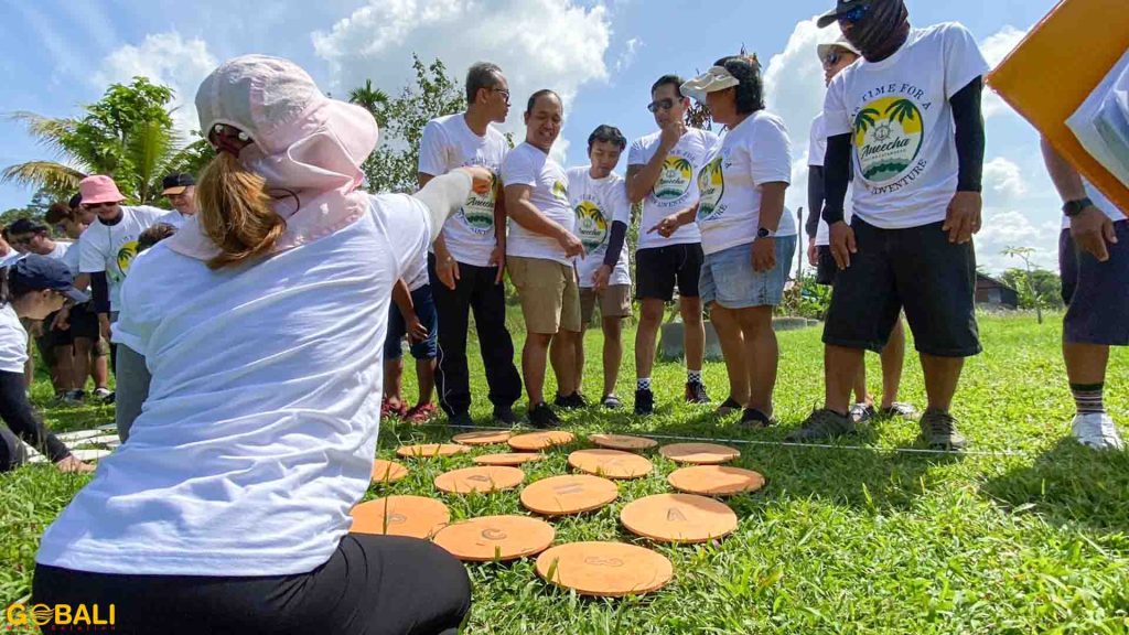 memilih aktivitas outbound Bali untuk kegiatan tim